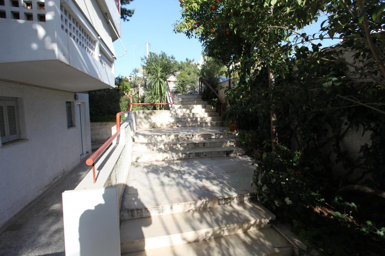 Edem Beach Apartment With Sea View By Athenian Homes Bagian luar foto