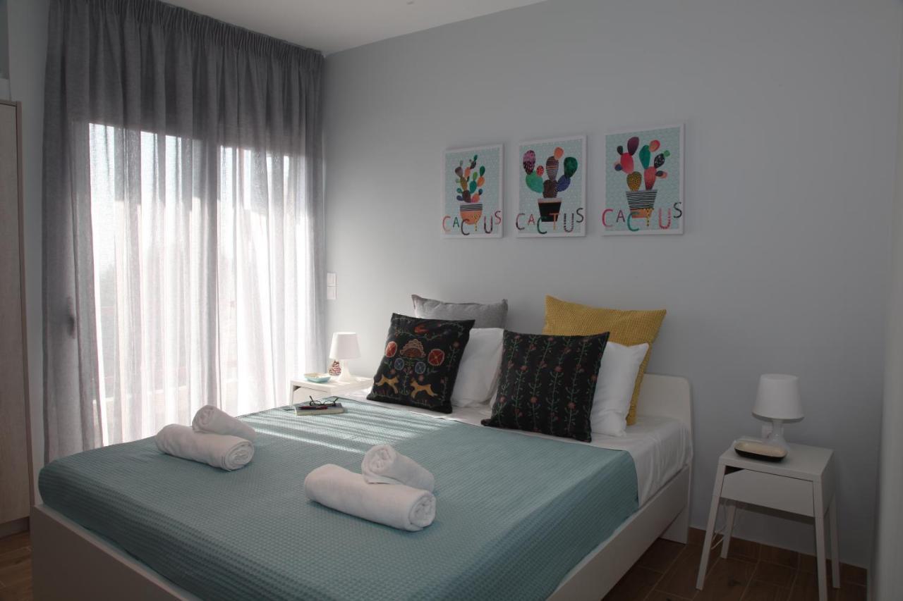 Edem Beach Apartment With Sea View By Athenian Homes Bagian luar foto